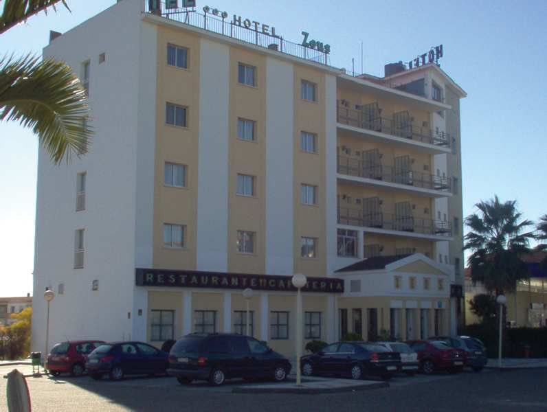 Hotel Zeus Merida Exterior photo